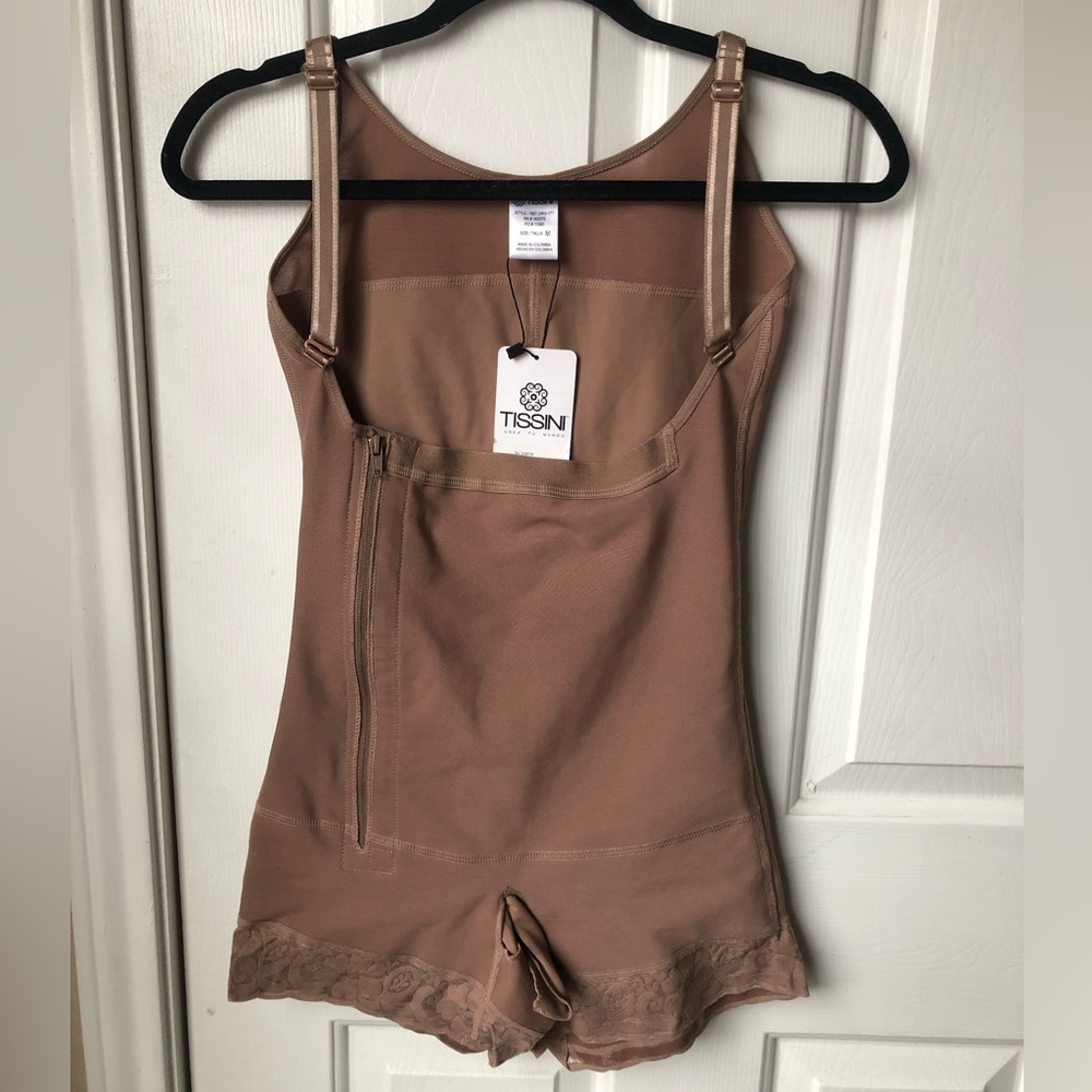 Tissini Women's Tan Shapewear Bodysuit